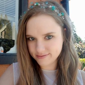 Meet your Posher, Courtney